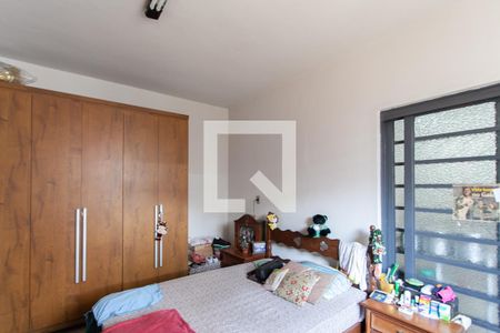 Casa à venda com 360m², 4 quartos e 2 vagasQuarto 2