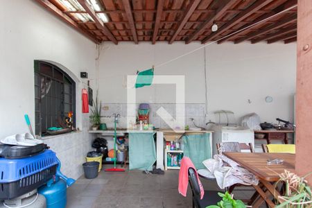 Casa à venda com 360m², 4 quartos e 2 vagasÁrea de Serviço