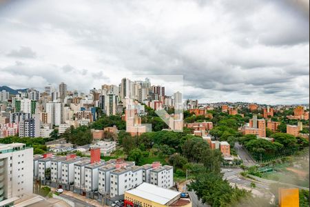 Apartamento para alugar com 90m², 2 quartos e 2 vagas Apartamento para alugar com 90m², 2 quartos e 2 vagasQuarto 2