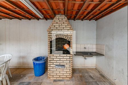 Apartamento para alugar com 90m², 2 quartos e 2 vagas Apartamento para alugar com 90m², 2 quartos e 2 vagasÁrea comum