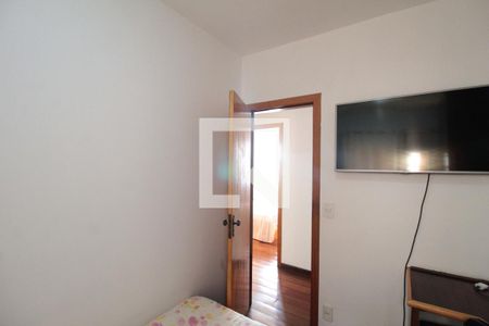 Apartamento à venda com 130m², 4 quartos e 2 vagasQuarto 2