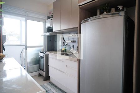 Cozinha de apartamento para alugar com 2 quartos, 48m² em Cangaiba, São Paulo