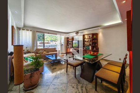 Apartamento à venda com 159m², 4 quartos e 1 vagaSala