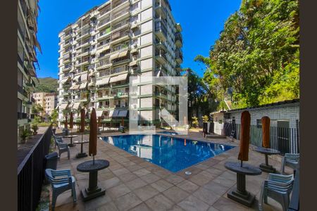 Apartamento à venda com 159m², 4 quartos e 1 vagaÁrea comum - Piscina