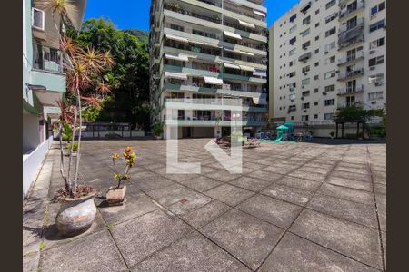 Apartamento à venda com 159m², 4 quartos e 1 vagaÁrea comum - Playground