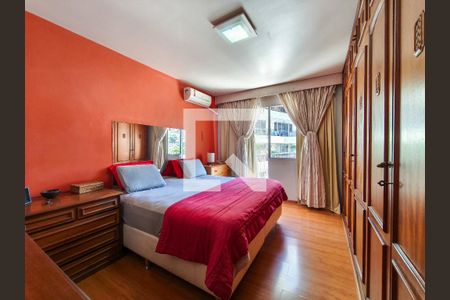 Apartamento à venda com 159m², 4 quartos e 1 vagaSuíte