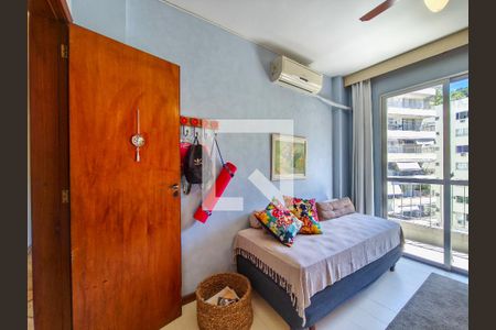 Apartamento à venda com 159m², 4 quartos e 1 vagaQuarto 2