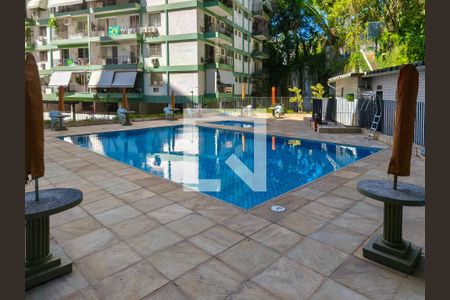Apartamento à venda com 159m², 4 quartos e 1 vagaÁrea comum - Piscina