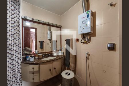 Apartamento à venda com 159m², 4 quartos e 1 vagaBanheiro da Suíte