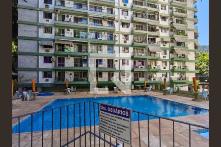 Apartamento à venda com 159m², 4 quartos e 1 vagaÁrea comum - Piscina