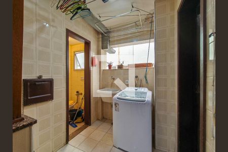 Apartamento à venda com 159m², 4 quartos e 1 vagaÁrea de Serviço