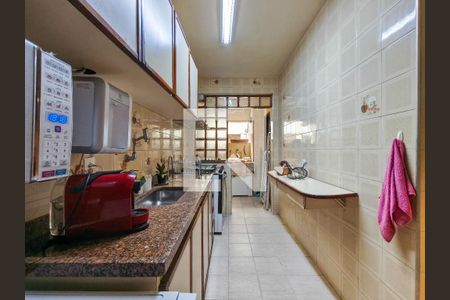 Apartamento à venda com 159m², 4 quartos e 1 vagaCozinha