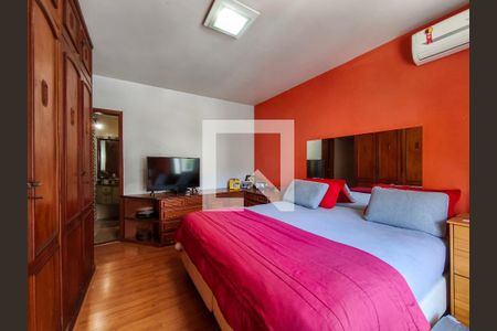 Apartamento à venda com 159m², 4 quartos e 1 vagaSuíte