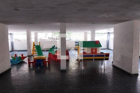 Apartamento à venda com 78m², 2 quartos e 1 vaga