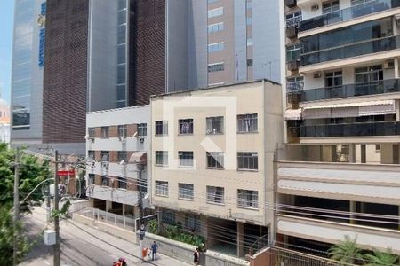 Apartamento à venda com 78m², 2 quartos e 1 vaga