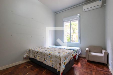 Quarto 1 de apartamento à venda com 2 quartos, 155m² em Jardim Paulista, São Paulo