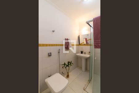 Banheiro de apartamento à venda com 1 quarto, 48m² em Vila Rossi Borghi E Siqueira, Campinas