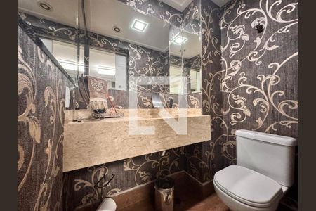 Apartamento à venda com 169m², 3 quartos e 2 vagasLavabo