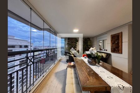 Apartamento à venda com 169m², 3 quartos e 2 vagasVaranda gourmet