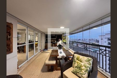 Apartamento à venda com 169m², 3 quartos e 2 vagasVaranda gourmet