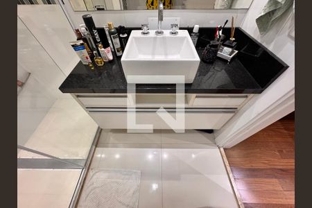 Apartamento à venda com 169m², 3 quartos e 2 vagasBanheiro da Suíte 1