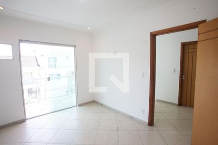 Casa de condomínio à venda com 240m², 4 quartos e 2 vagasQuarto Suíte 2