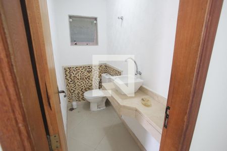 Lavabo de casa de condomínio à venda com 4 quartos, 240m² em Taquara, Rio de Janeiro
