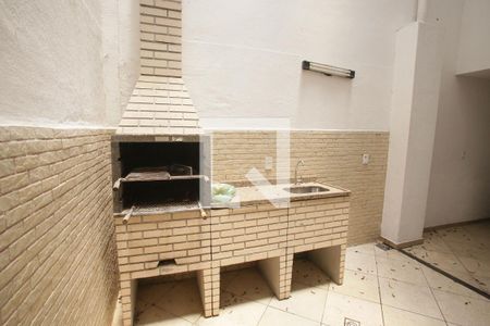 Casa de condomínio à venda com 240m², 4 quartos e 2 vagasChurrasqueira