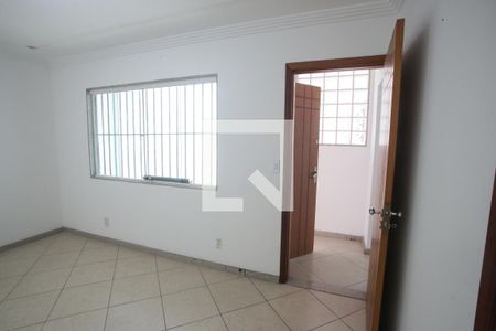 Casa de condomínio à venda com 240m², 4 quartos e 2 vagasQuarto Suíte 1