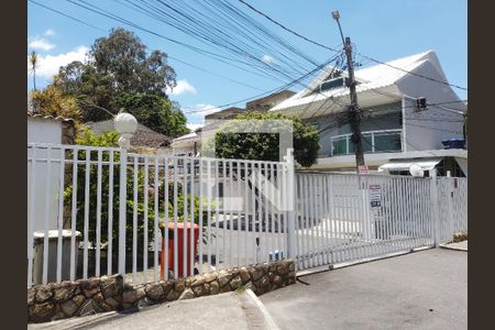 Casa de condomínio à venda com 240m², 4 quartos e 2 vagasFachada do Condomínio
