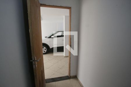 Casa de condomínio à venda com 240m², 4 quartos e 2 vagasQuarto de ferramentas