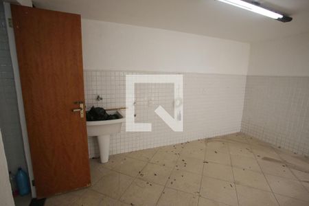 Casa de condomínio à venda com 240m², 4 quartos e 2 vagasÁrea de Serviço