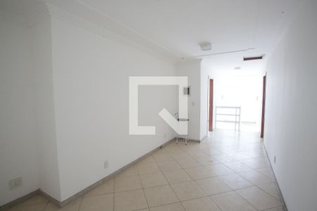 Casa de condomínio à venda com 240m², 4 quartos e 2 vagasHall dos Quartos