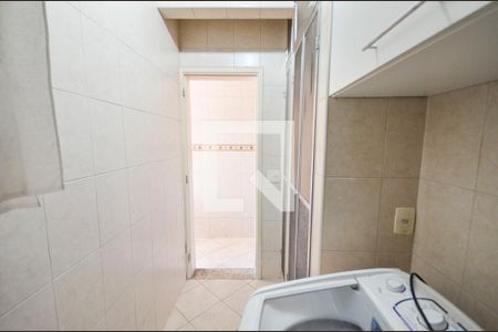 Apartamento à venda com 68m², 2 quartos e 1 vagaÁrea de Serviço