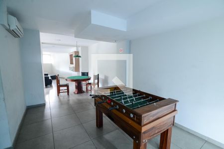 Apartamento à venda com 68m², 2 quartos e 1 vagaÁrea comum