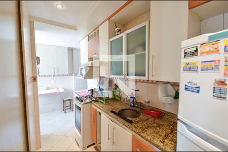 Apartamento à venda com 68m², 2 quartos e 1 vagaCozinha