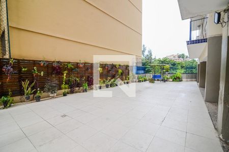 Apartamento à venda com 68m², 2 quartos e 1 vagaÁrea comum - Playground