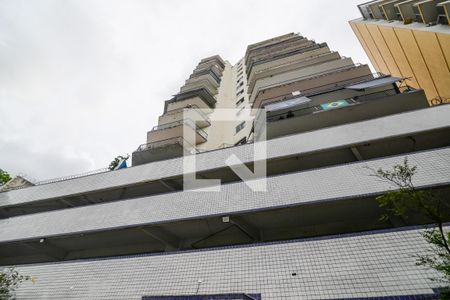Apartamento à venda com 68m², 2 quartos e 1 vagaFachada