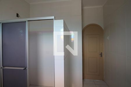 Casa à venda com 587m², 3 quartos e 2 vagasBanheiro