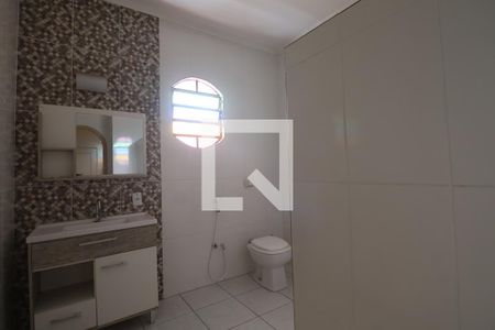 Casa à venda com 587m², 3 quartos e 2 vagasBanheiro