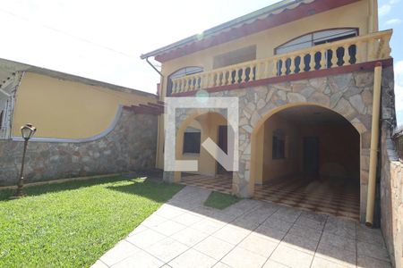 Casa à venda com 587m², 3 quartos e 2 vagasÁrea externa