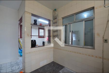Casa de condomínio para alugar com 85m², 2 quartos e 1 vagaCozinha