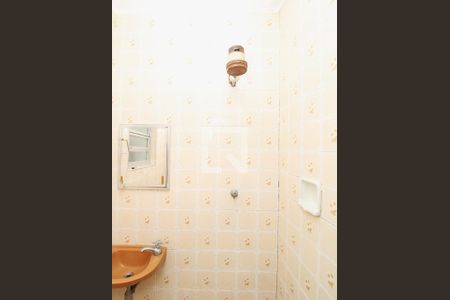 Casa à venda com 180m², 4 quartos e 2 vagasBanheiro de serviço