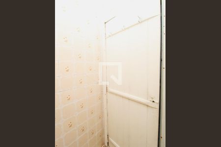 Casa à venda com 180m², 4 quartos e 2 vagasBanheiro de serviço