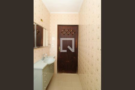 Casa à venda com 180m², 4 quartos e 2 vagasBanheiro Social