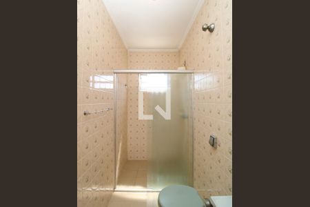 Casa à venda com 180m², 4 quartos e 2 vagasBanheiro Social