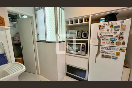 Apartamento à venda com 60m², 2 quartos e 1 vagaÁrea de Serviço