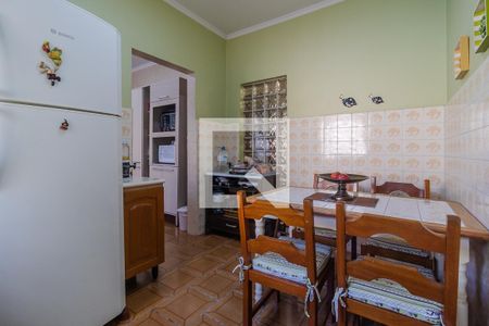 Casa à venda com 270m², 4 quartos e 2 vagasCopa