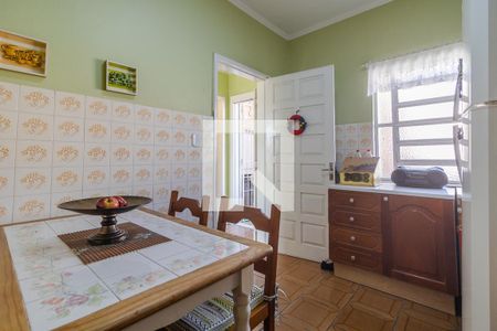 Casa à venda com 270m², 4 quartos e 2 vagasCopa