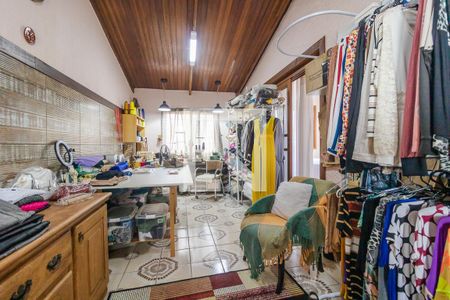 Casa à venda com 270m², 4 quartos e 2 vagasAteliê